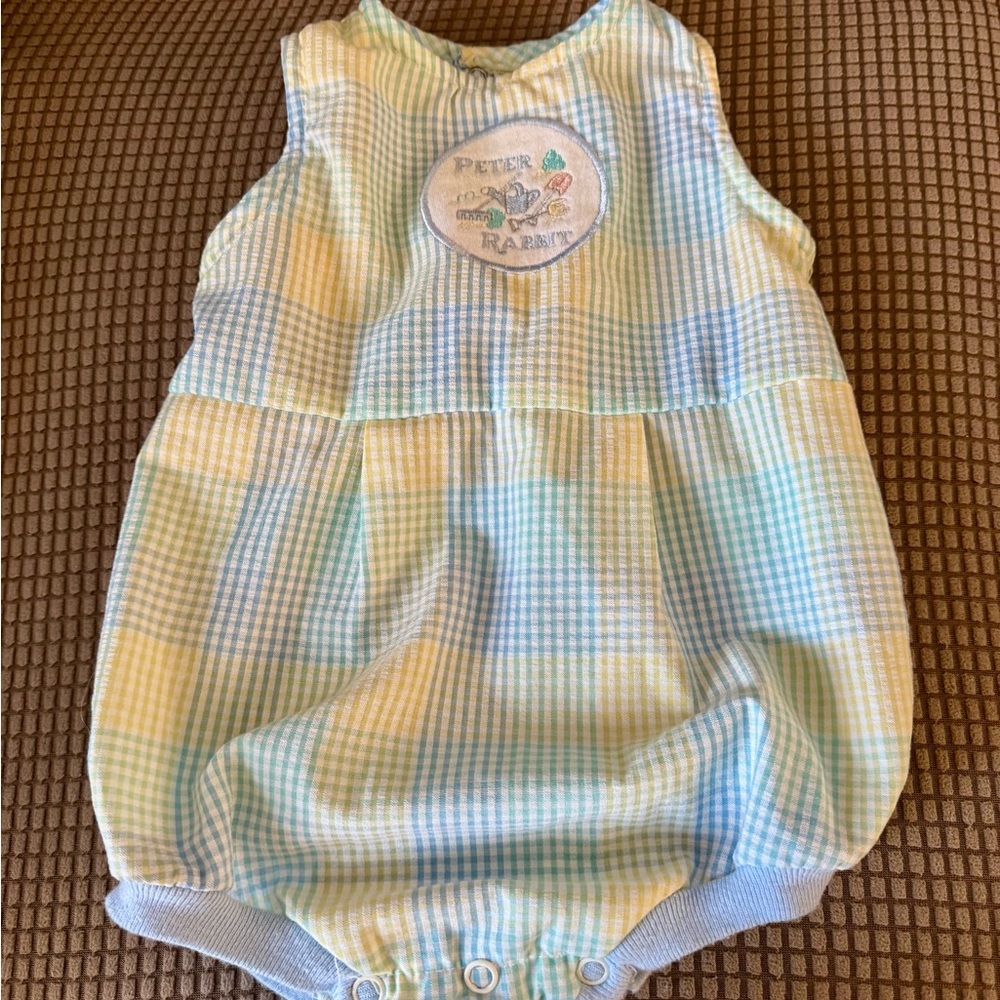 Lot of 5 Adorable Baby Boy Outfits of varied sizes - Picture 6 of 13